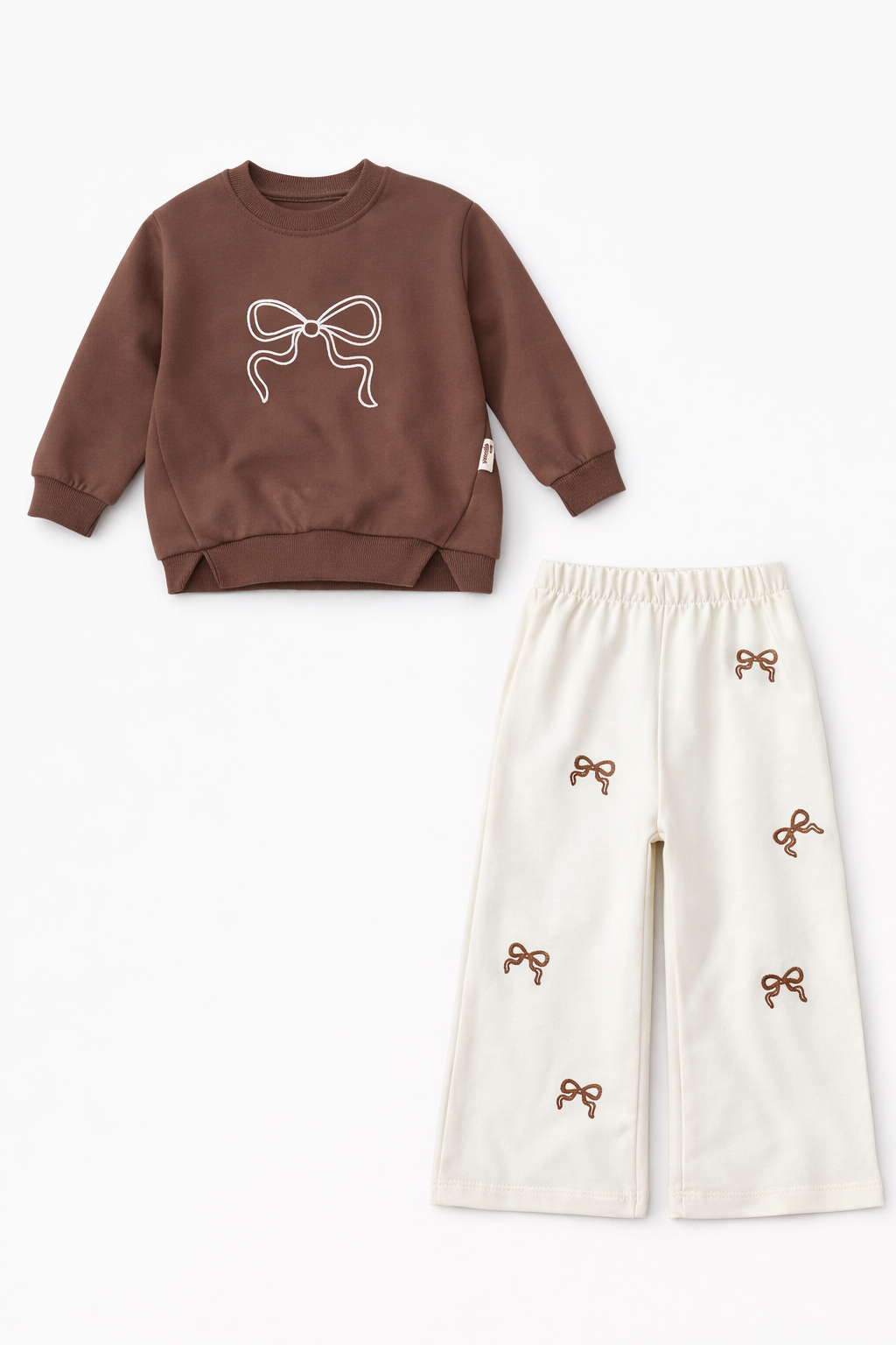 Kahve Fiyonk Nakışlı 2 Li Takım ( 2-3-4-5-6 Yaş )